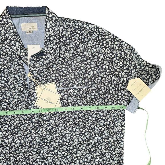 New Craft+Flow Mens Medium Short Sleeve Button Shirt Navy Blue Floral Beachy - Picture 4 of 6